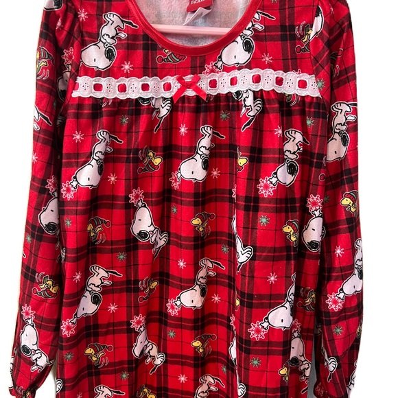 Snoopy Peanuts Kids Girls Nightgown Red Plaid Holiday Christmas Small or Medium - Picture 5 of 6